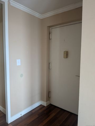 1 Gold Street 16F, Hartford, CT 06103