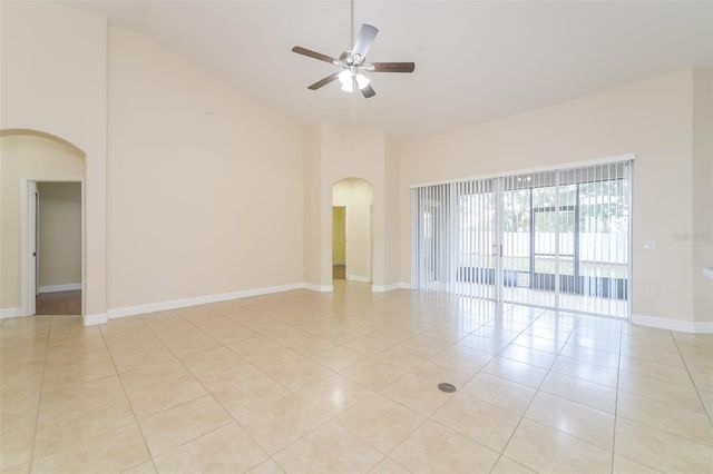 3249 ROLLING HILLS LANE, Apopka, FL 32712