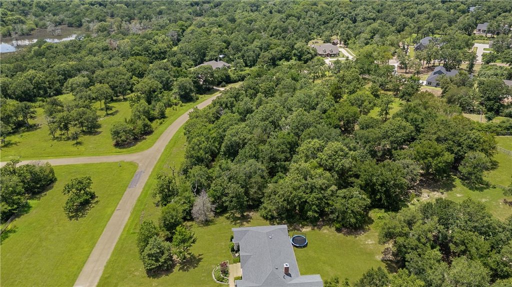 9636 Belgrave Square, Iola, TX 77861 — photo 3