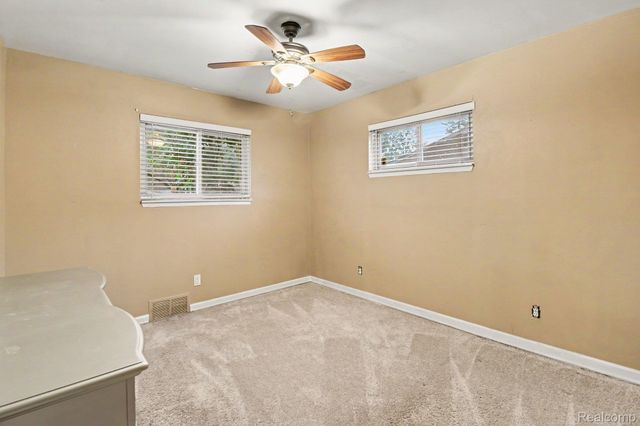 19725 Maplewood Street, Livonia, MI 48152