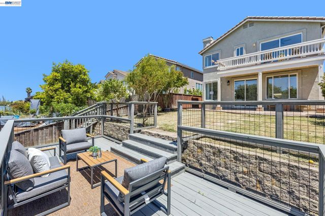 262 Ratto Rd, Alameda, CA 94502