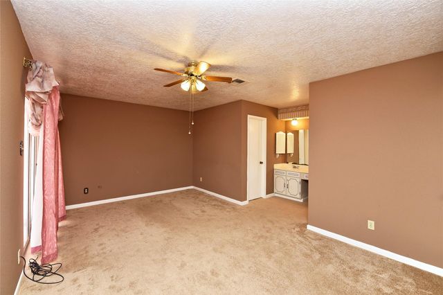 10214 Trade Winds Drive, Houston, TX 77086
