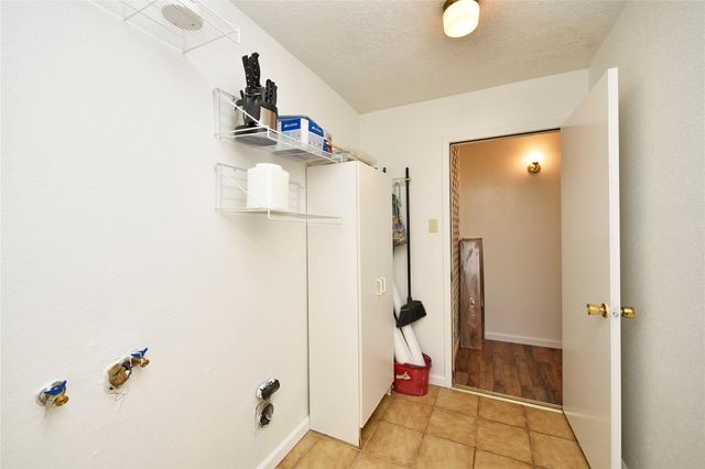 10214 Trade Winds Drive, Houston, TX 77086