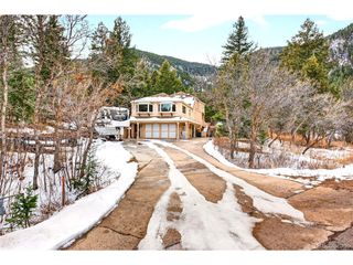 6570 S Pike Dr, Larkspur, CO 80118
