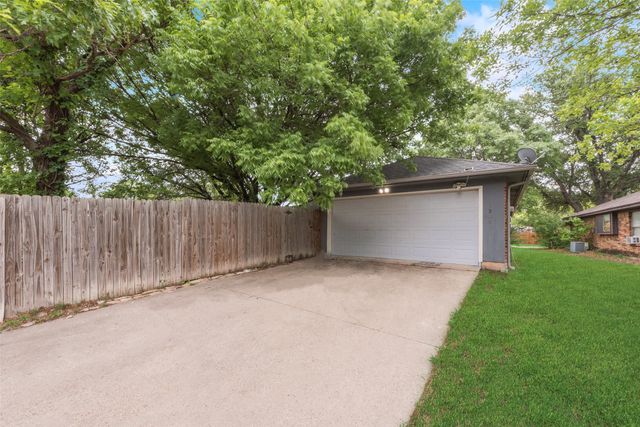 1305 Marigold Drive, Allen, TX 75002