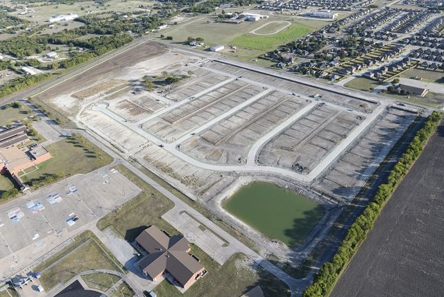 1426 Colorado Road, Van Alstyne, TX 75495