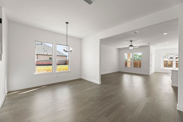 1426 Colorado Road, Van Alstyne, TX 75495