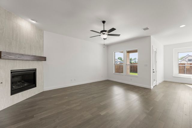 1426 Colorado Road, Van Alstyne, TX 75495