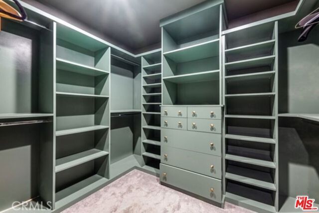 16446 Moorpark Street, Encino (los Angeles), CA 91436