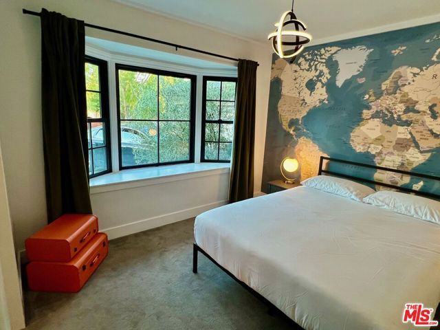 16446 Moorpark Street, Encino (los Angeles), CA 91436