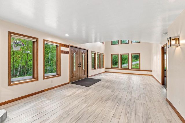 2691 MAYLINE DRIVE, Green Bay, WI 54311
