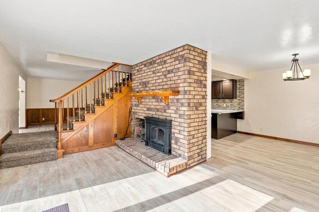 2691 MAYLINE DRIVE, Green Bay, WI 54311