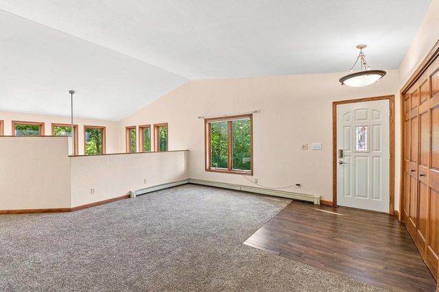 2691 MAYLINE DRIVE, Green Bay, WI 54311