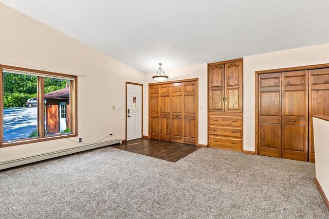 2691 MAYLINE DRIVE, Green Bay, WI 54311