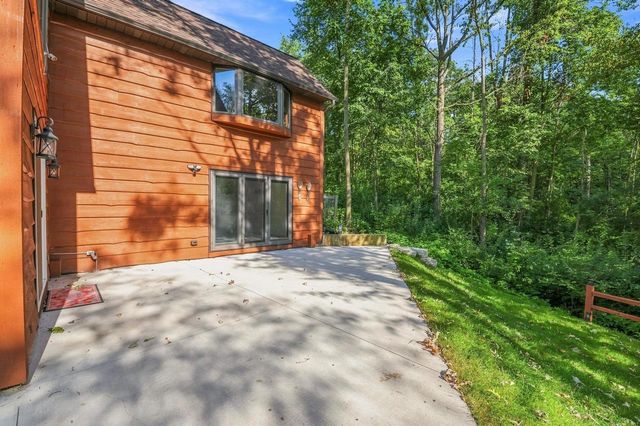 2691 MAYLINE DRIVE, Green Bay, WI 54311