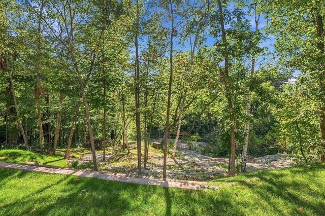 2691 MAYLINE DRIVE, Green Bay, WI 54311