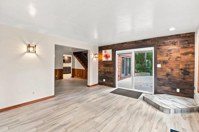 2691 MAYLINE DRIVE, Green Bay, WI 54311