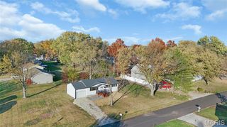 2 Royal Drive, O'fallon, MO 63366