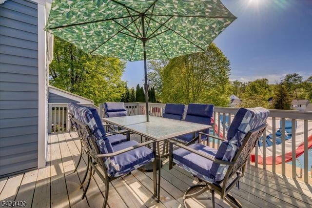 7 Beekmeer Pl, Mount Olive Twp., NJ 07836