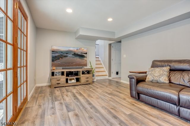 7 Beekmeer Pl, Mount Olive Twp., NJ 07836