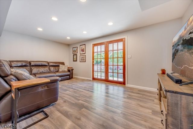 7 Beekmeer Pl, Mount Olive Twp., NJ 07836