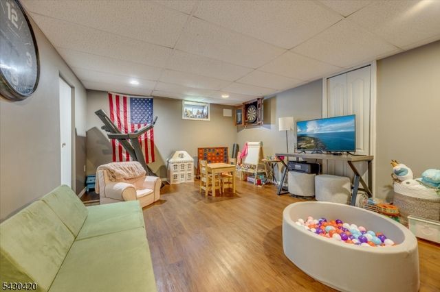 7 Beekmeer Pl, Mount Olive Twp., NJ 07836