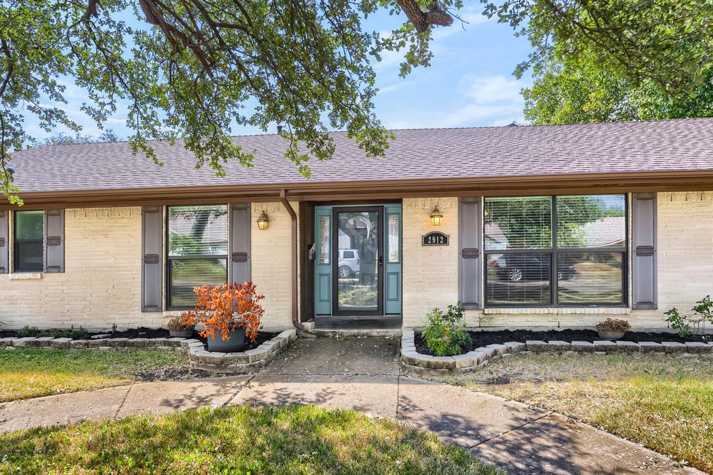 2912 Marsann Lane, Farmers Branch, TX 75234 — photo 3