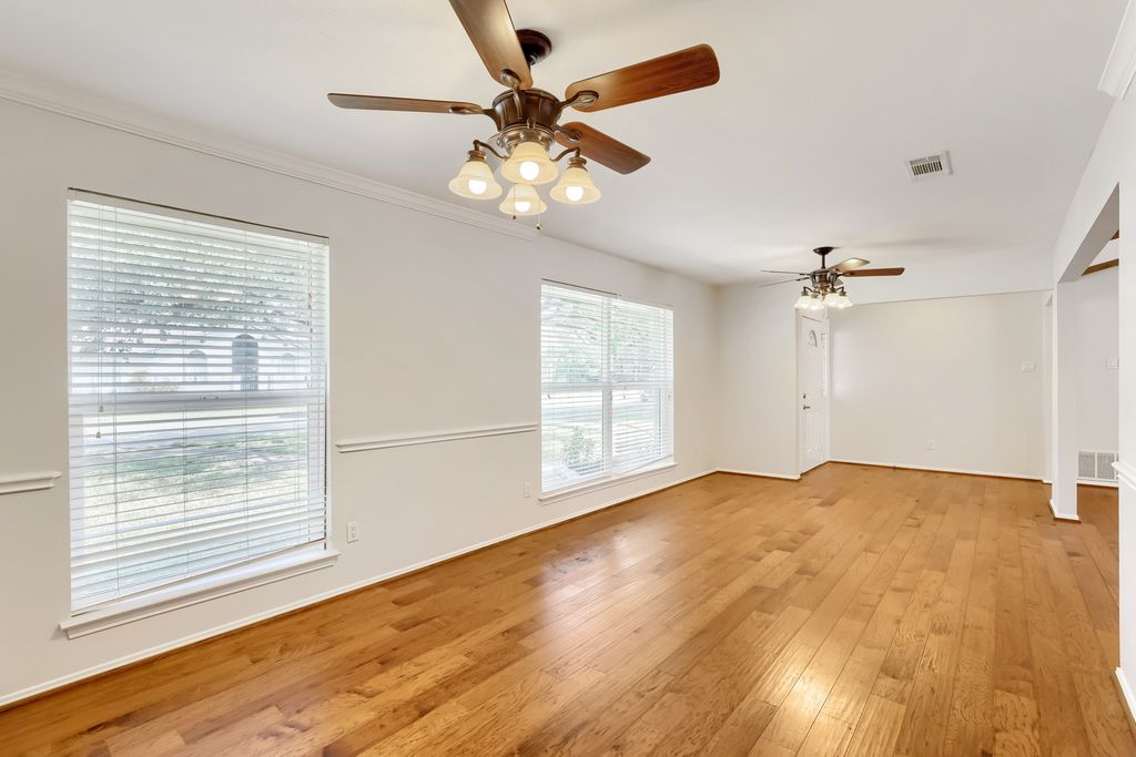 2912 Marsann Lane, Farmers Branch, TX 75234 — photo 4