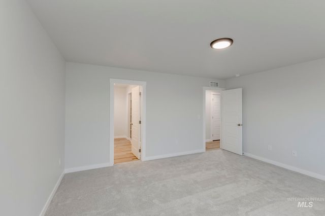 5127 E Open Canyon Dr, Nampa, ID 83687