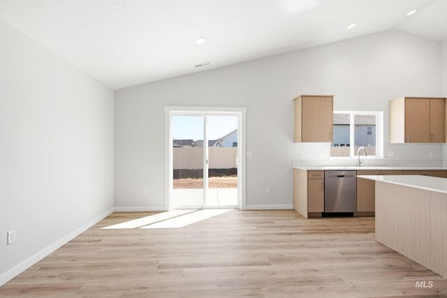 5127 E Open Canyon Dr, Nampa, ID 83687