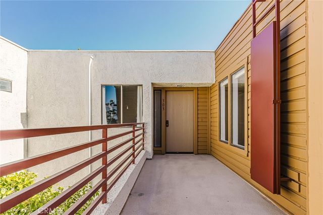 400 N Louise 303, Glendale, CA 91206