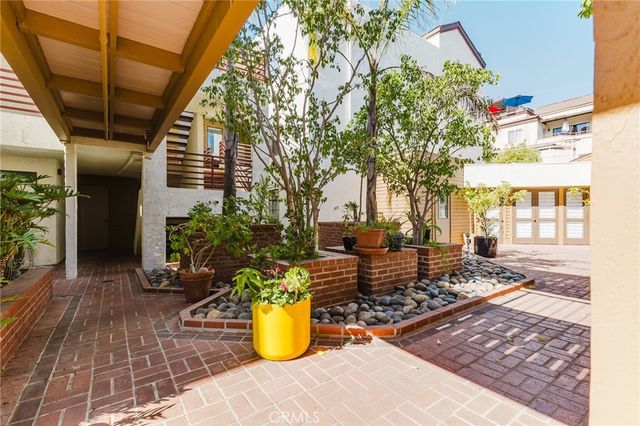 400 N Louise 303, Glendale, CA 91206