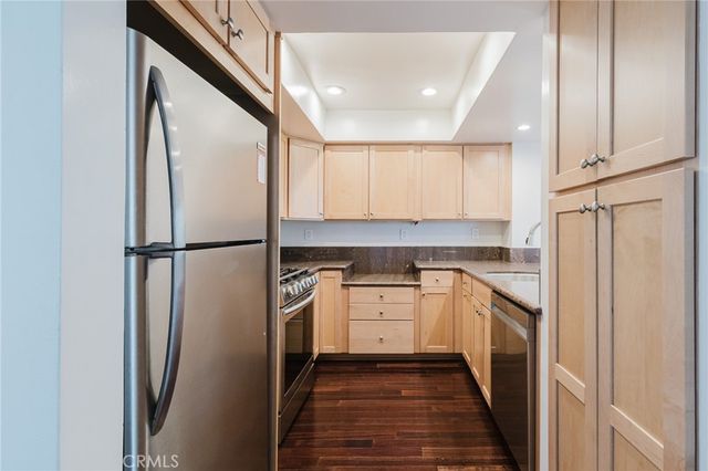 400 N Louise 303, Glendale, CA 91206