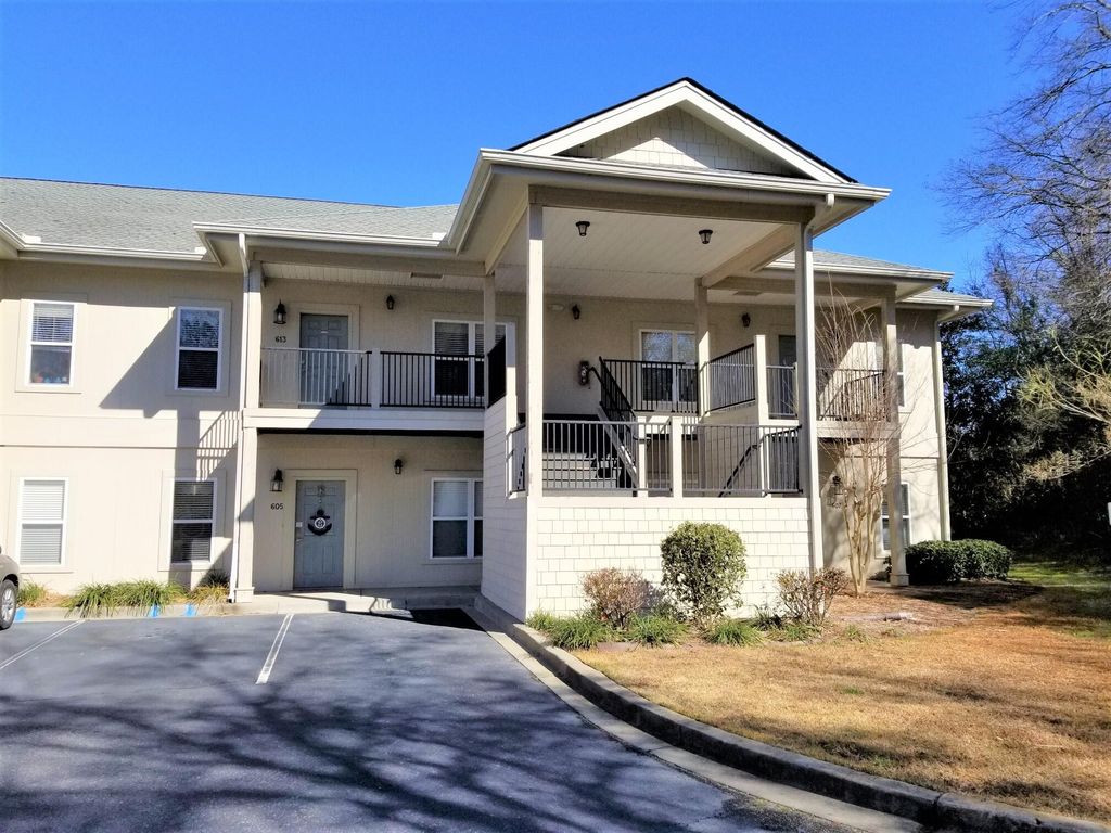 613 Ballard Lane, Santee, SC 29142