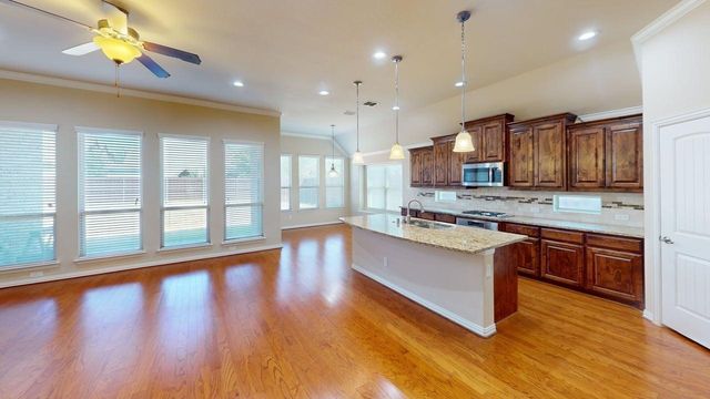 700 Shrewsbury Place, Plano, TX 75074