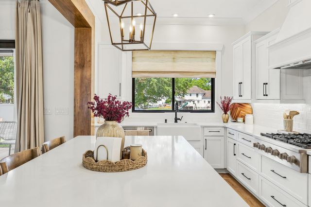 506 Fernwood Rd., Murrells Inlet, SC 29576