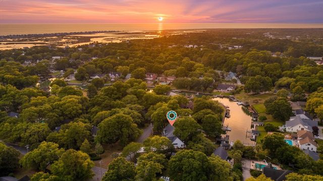 506 Fernwood Rd., Murrells Inlet, SC 29576
