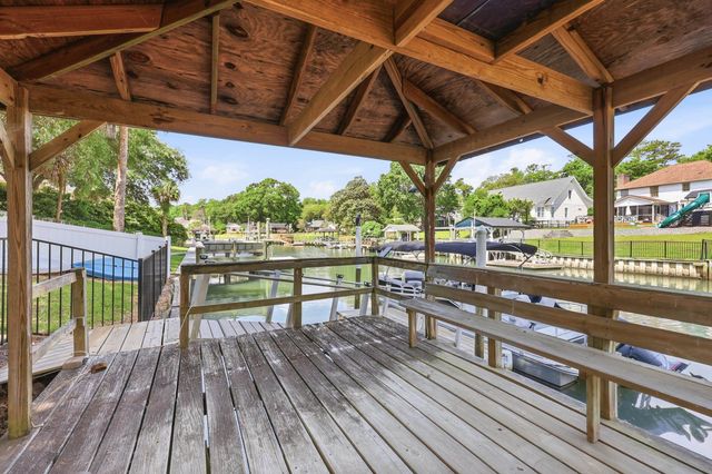 506 Fernwood Rd., Murrells Inlet, SC 29576