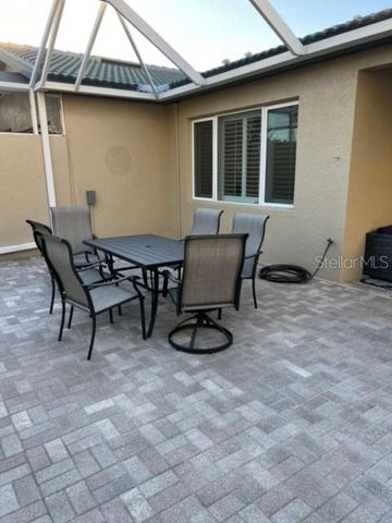 8529 54TH AVENUE CIRCLE E, Bradenton, FL 34211
