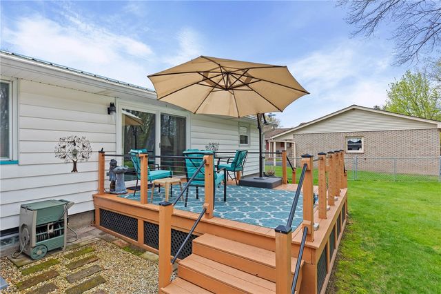 129 Alhambra Drive, Irondequoit, NY 14622