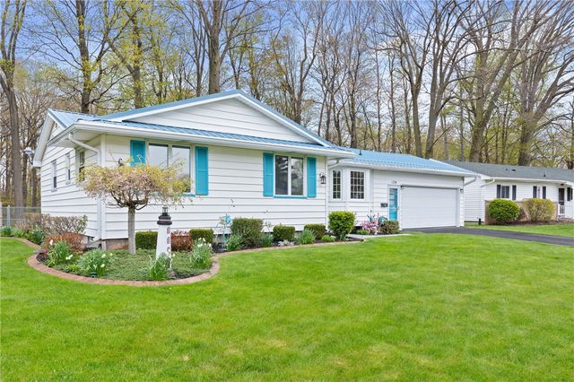 129 Alhambra Drive, Irondequoit, NY 14622