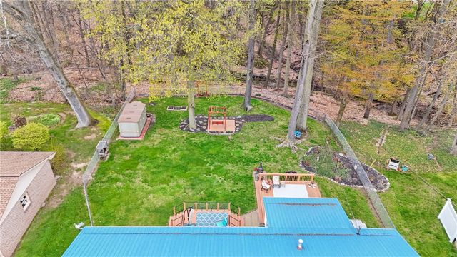 129 Alhambra Drive, Irondequoit, NY 14622