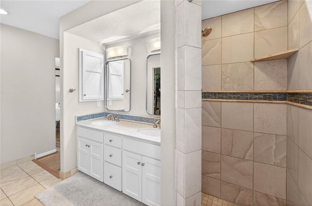 13538 KING PHILLIP Ct, Corpus Christi, TX 78418