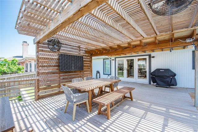 13538 KING PHILLIP Ct, Corpus Christi, TX 78418