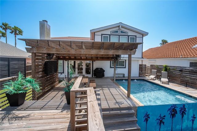 13538 KING PHILLIP Ct, Corpus Christi, TX 78418