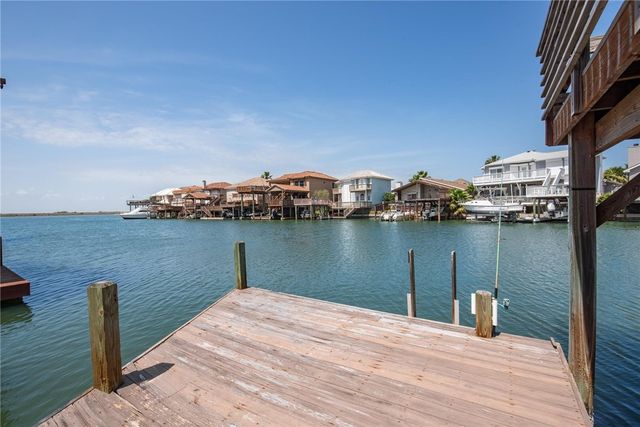 13538 KING PHILLIP Ct, Corpus Christi, TX 78418