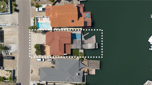 13538 KING PHILLIP Ct, Corpus Christi, TX 78418