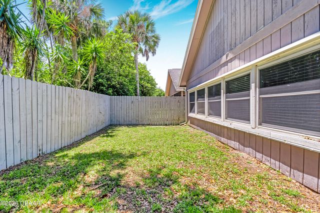 1013 Belleflower Drive, Port Orange, FL 32127