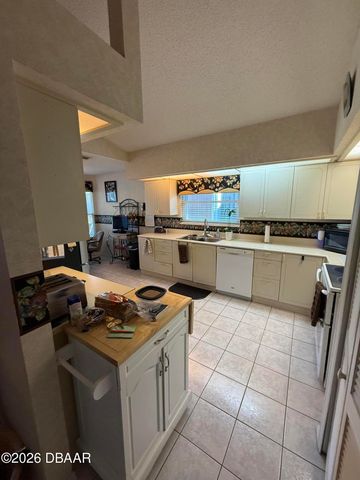 1013 Belleflower Drive, Port Orange, FL 32127