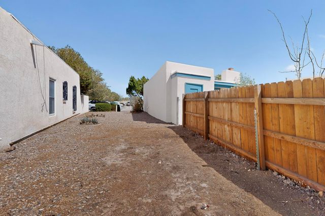 616 Carmel Road, Rio Communities, NM 87002